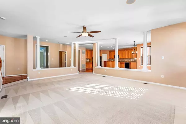 7513 TOTTENHAM DR, White Plains, MD 20695