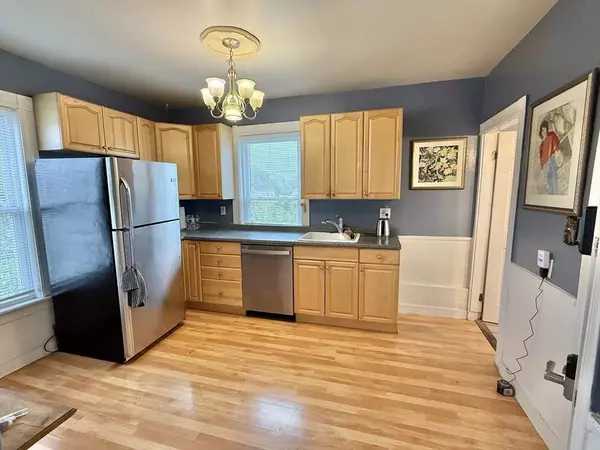 19 Kunkel Pl, Dedham, MA 02026