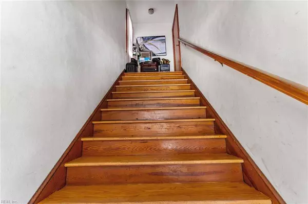 334 Cedar ST, Suffolk, VA 23434