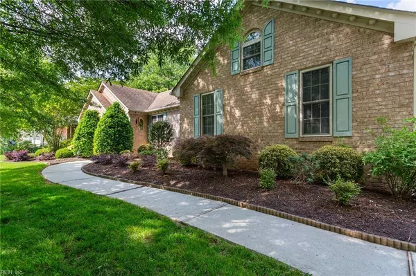 4936 Barn Swallow DR, Chesapeake, VA 23321