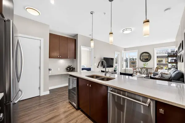 1720 10 ST SW #306, Calgary, AB T2T 3E8