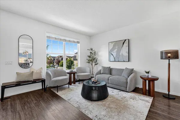 24 Auburn Meadows GN SE, Calgary, AB T3M 2H9
