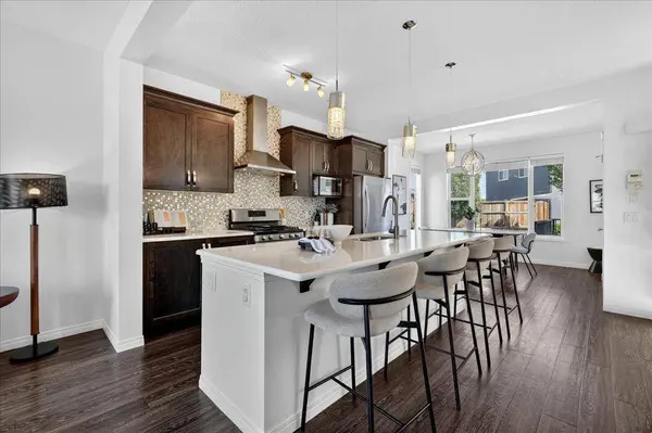 24 Auburn Meadows GN SE, Calgary, AB T3M 2H9