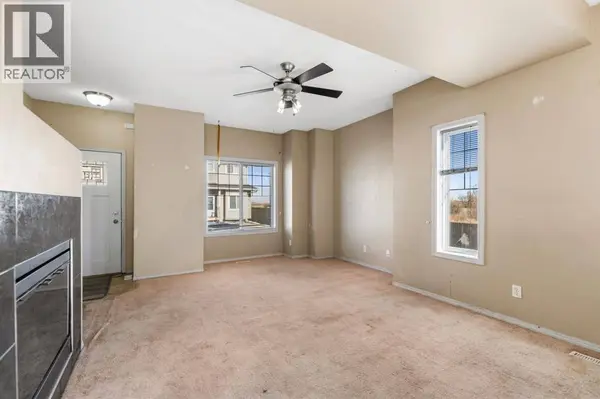 523 Strathaven Mews, Strathmore, AB T1P1P5
