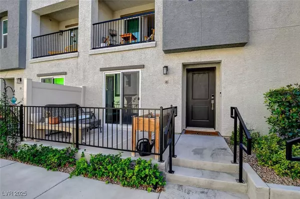 2824 Copper Wind LN #4, Las Vegas, NV 89183