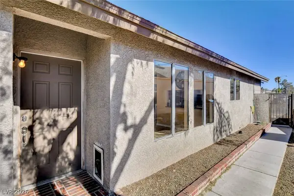 6872 Arroyo AVE, Las Vegas, NV 89103