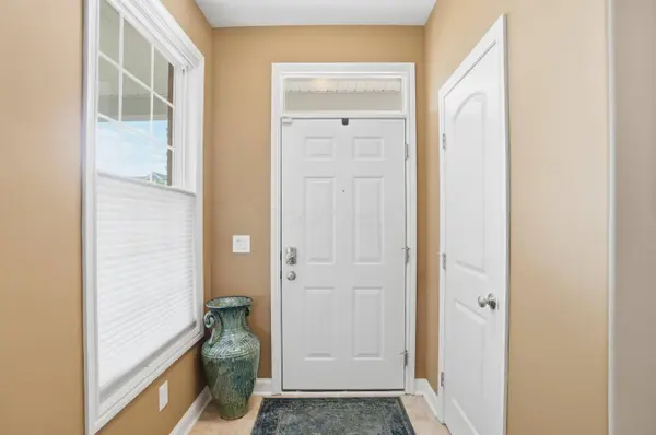 6000 Deansboro Drive, Westerville, OH 43081