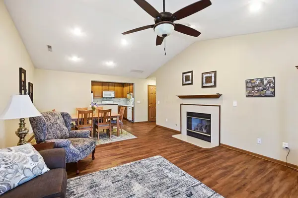 5382 Knotting Woods Drive, Westerville, OH 43081