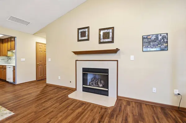 5382 Knotting Woods Drive, Westerville, OH 43081