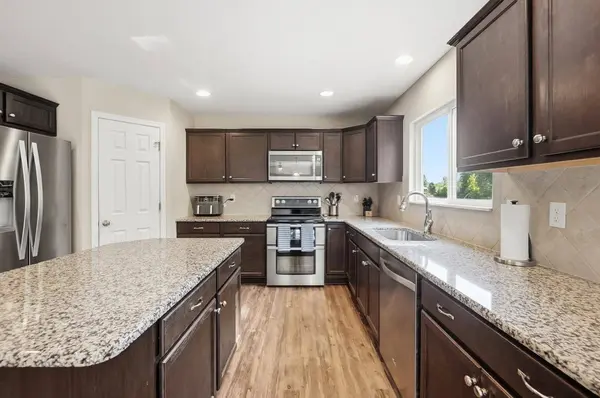 3524 Woodland Drive, Hilliard, OH 43026