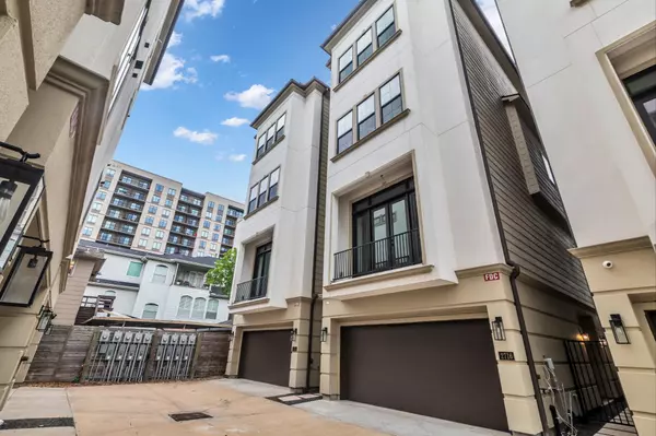 Midtown Luxury Living: 2716 Baldwin Street, Houston, TX 77006
