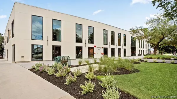 EaDo’s 100 Year Old Historic Wald Building Gets a Modern Makeover