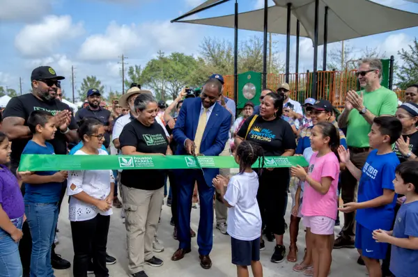 Sunnyside’s First New Park in Nearly 50 Years Opens in Southeast Houston