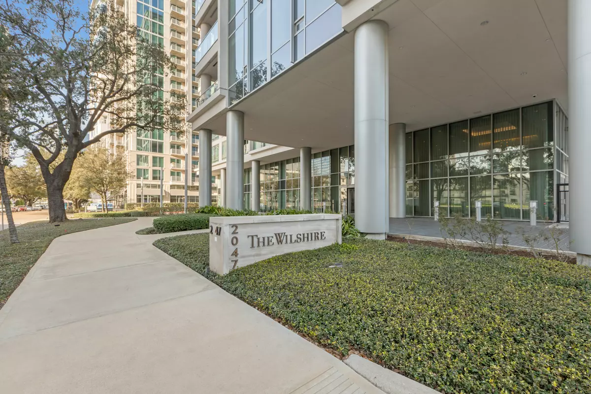 Houston, TX 77027-3746,2047 Westcreek Ln #1006