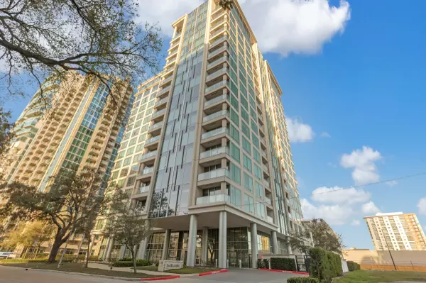 Houston, TX 77027-3746,2047 Westcreek Ln #1006