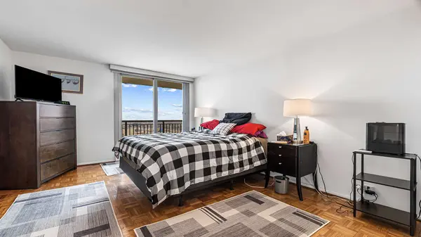 6007 N Sheridan RD #34G, Chicago, IL 60660
