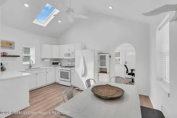 638 Redmond Avenue, Belmar, NJ 07719