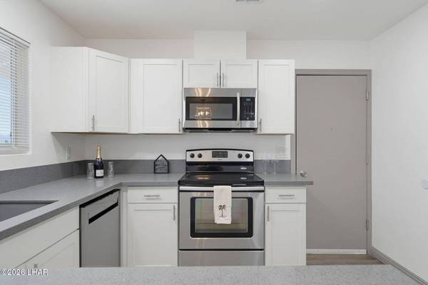 1010 Coconut Grove Dr, Lake Havasu City, AZ 86404