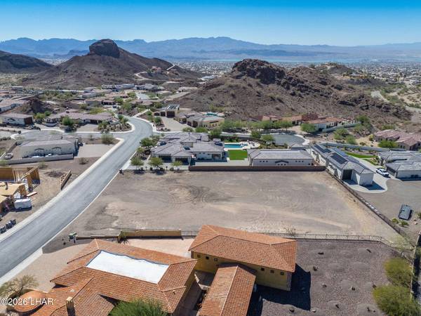 1020 Circula De Hacienda, Lake Havasu City, AZ 86406