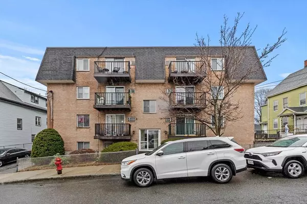 22 Irving St #7, Everett, MA 02149