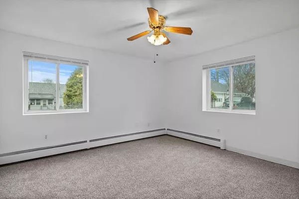 22 Irving St #7, Everett, MA 02149