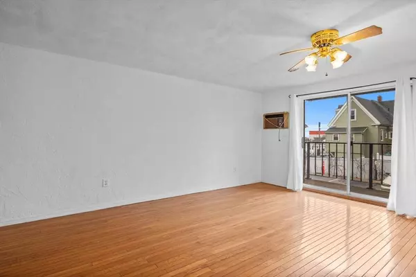 22 Irving St #7, Everett, MA 02149