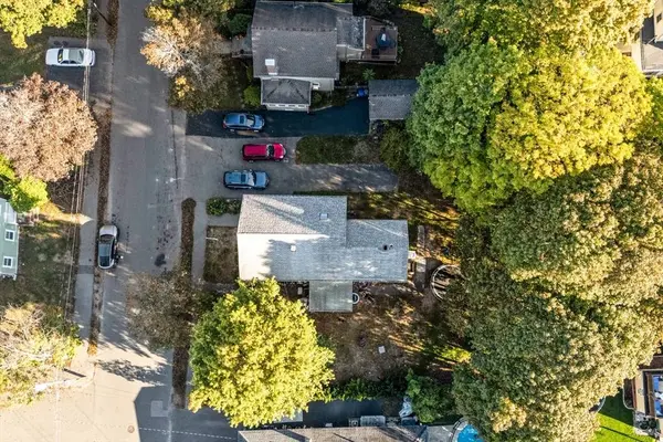 11 Congress St, Stoneham, MA 02180