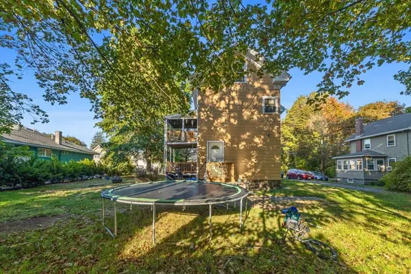 11 Congress St, Stoneham, MA 02180