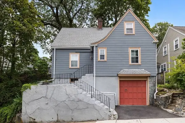 28 Murray Hill Rd, Malden, MA 02148