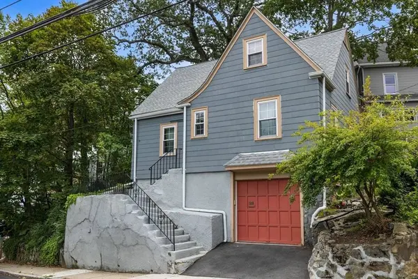 28 Murray Hill Rd, Malden, MA 02148