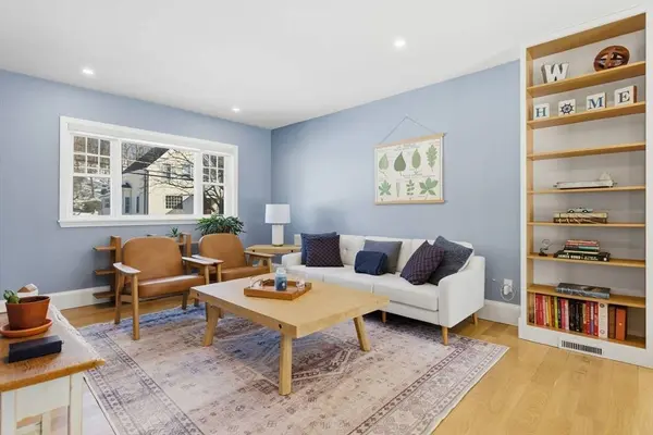 55 Bowman St, Malden, MA 02148