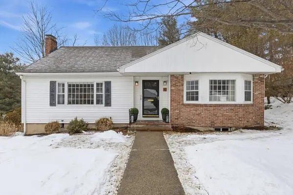 10 Celestine Ter, Stoneham, MA 02180