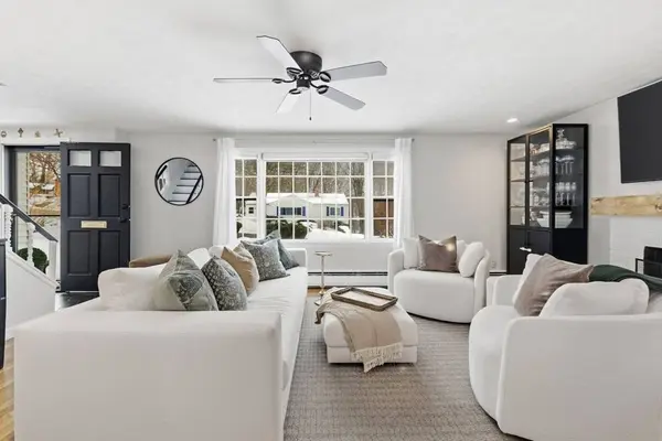 10 Celestine Ter, Stoneham, MA 02180