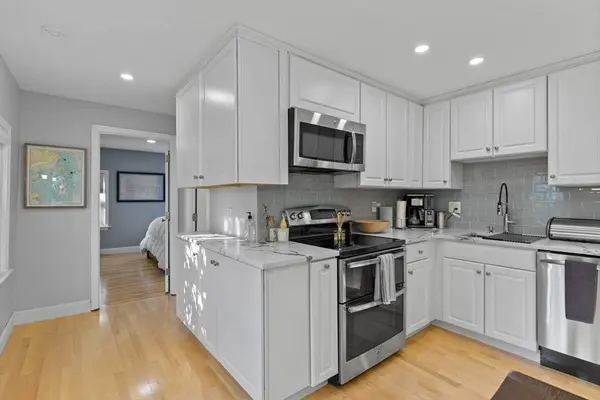 34 Washington St #2B, Boston, MA 02129