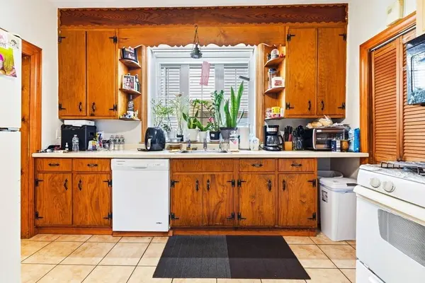 50 Bradford St, Everett, MA 02149