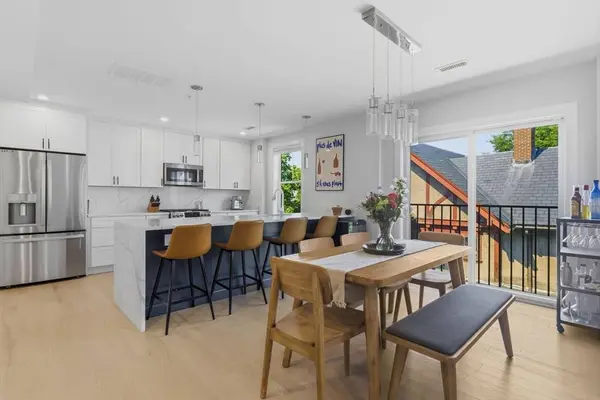 52 West Emerson St #6