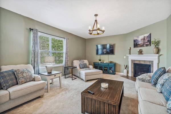 3163 Autumn Applause Drive, Lewis Center, OH 43035