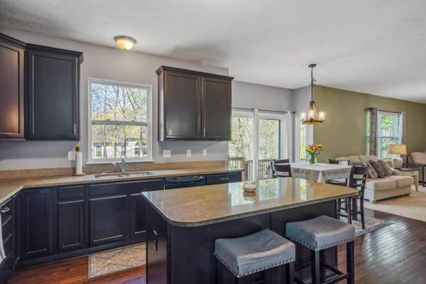 3163 Autumn Applause Drive, Lewis Center, OH 43035