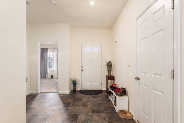 279 Rochdale, Delaware, OH 43015