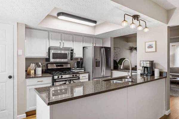 6271 Hyland Drive, Dublin, OH 43017