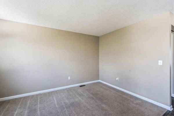 3957 Caysee Jay Way, Grove City, OH 43123