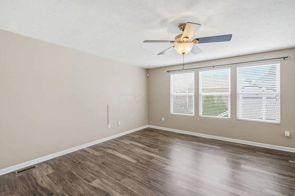 3957 Caysee Jay Way, Grove City, OH 43123
