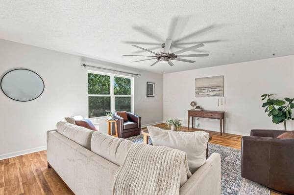 714 Streamwater Drive, Blacklick, OH 43004