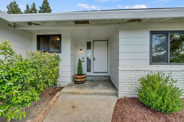 8387 Seeno AVE, Granite Bay, CA 95746