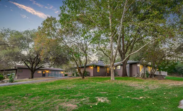 9345 Whiskey Bar RD, Loomis, CA 95650