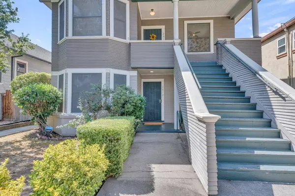 2612 Q ST, Sacramento, CA 95816