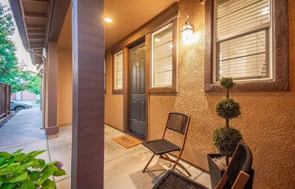 2660 Flintlock LN, Rocklin, CA 95765