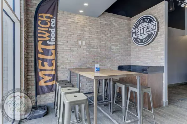 981 Tamarack WAY NW, Edmonton, AB T6T 0X2