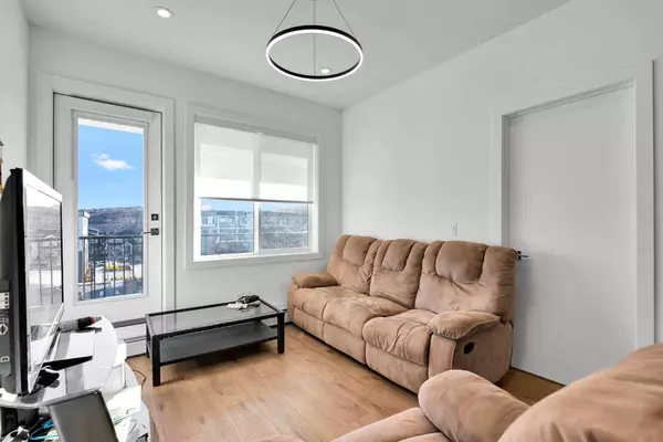 111 Wolf Creek DR SE #1415, Calgary, AB T2X 5X2