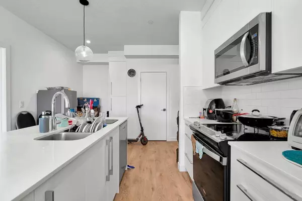 111 Wolf Creek DR SE #1415, Calgary, AB T2X 5X2